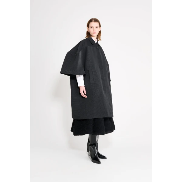 Viktor & Rolf Square Coat in Black, view 4