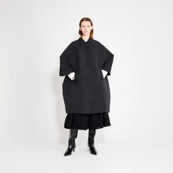 Viktor & Rolf Square Coat in Black, view 6