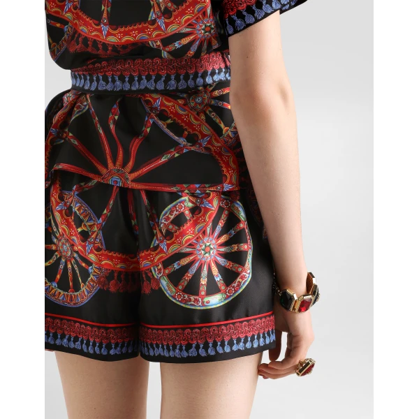 Dolce & Gabbana Carretto-print silk vanity bermuda shorts, view 5