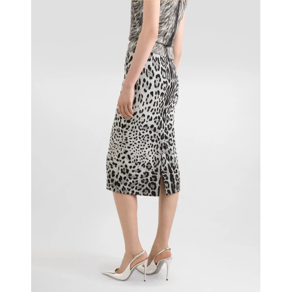 Dolce & Gabbana Charmeuse calf-length pencil skirt with leopard print, view 5