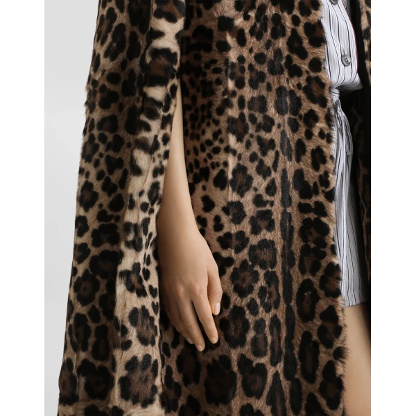 Dolce & Gabbana Leo kid leather cape, view 5
