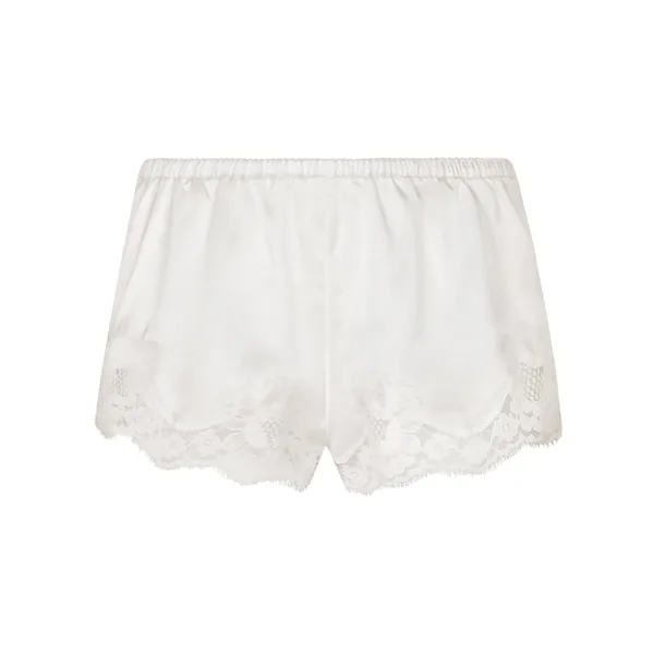Shorts in satin with lace