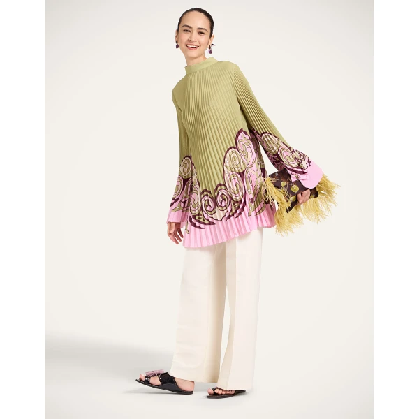 La Double J Twirling Tunic in Kells Swirl Placée Green, view 6