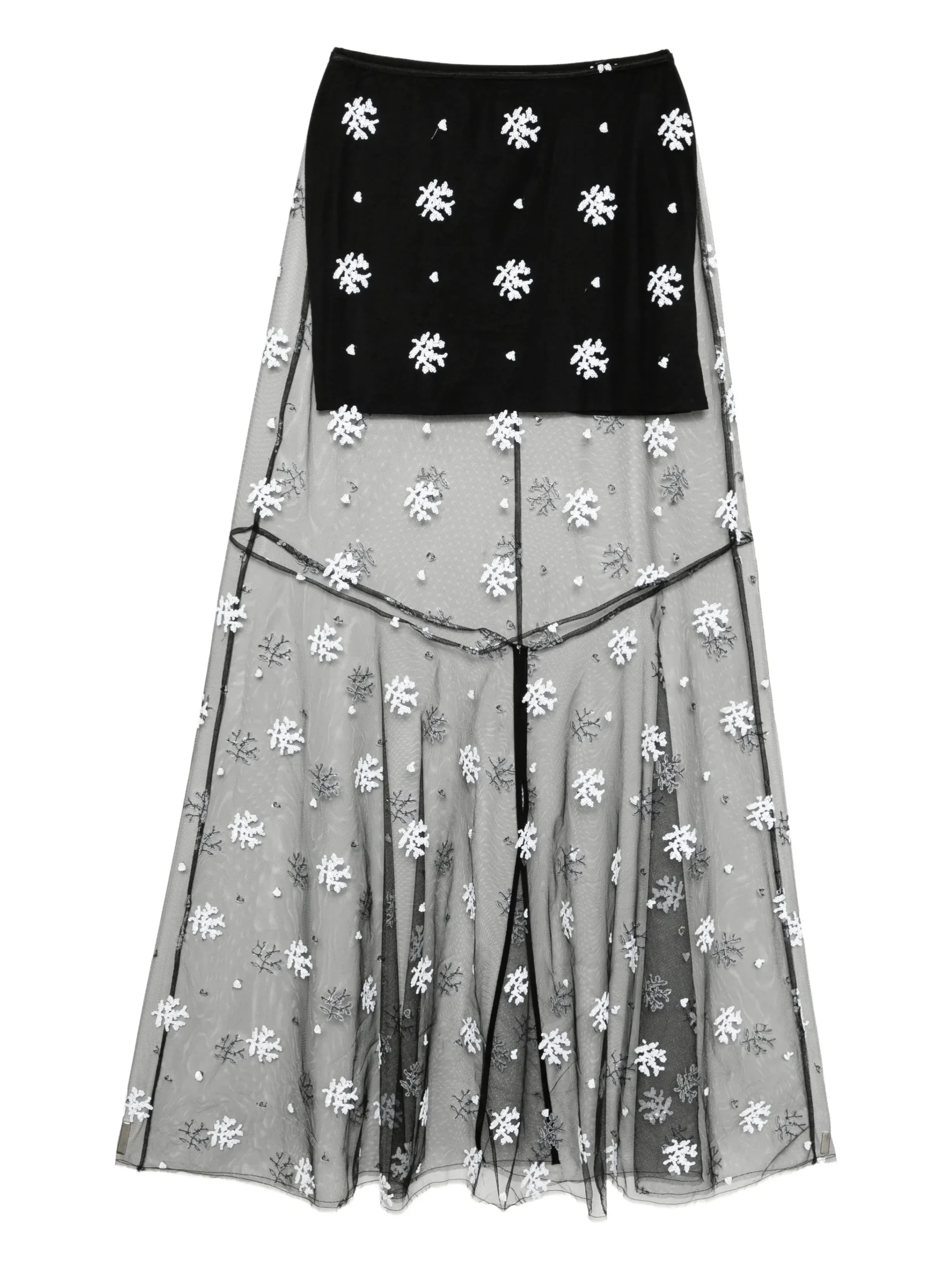 Macgraw Dorothea Skirt in Black and white Floral embroidery