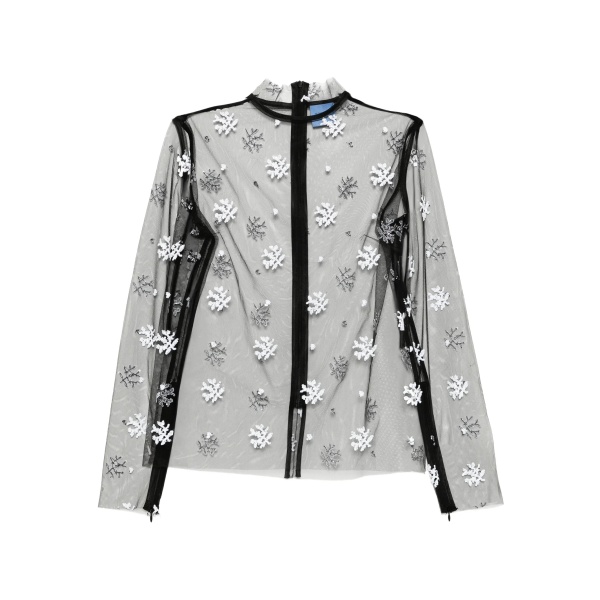 Macgraw Dorothea Top in Black and white floral embroidery