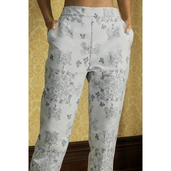 Macgraw Non Chalant Trouser in Porcelain Jacquard, view 6