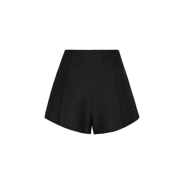 Macgraw Poet Short in Black