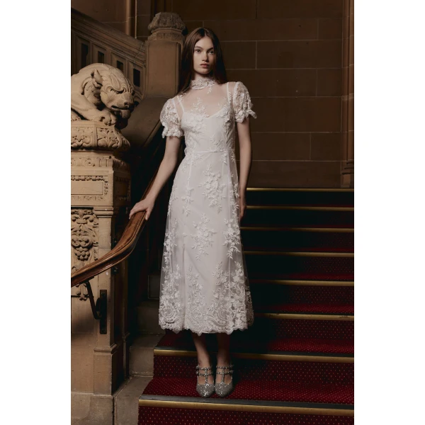Macgraw Porcelain dress in Ivory Lace, view 2