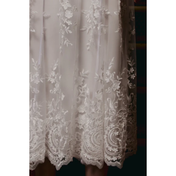 Macgraw Porcelain dress in Ivory Lace, view 5