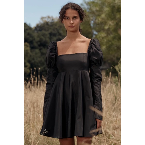 Macgraw Romantic Dress in Black, view 3
