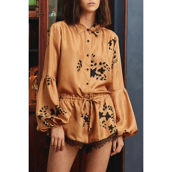 Macgraw St Clair Shorts in Biscuit & Black, view 3