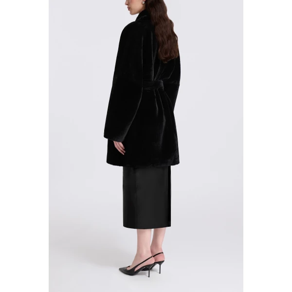 Nour Hammour Raquel in Black Coat, view 6