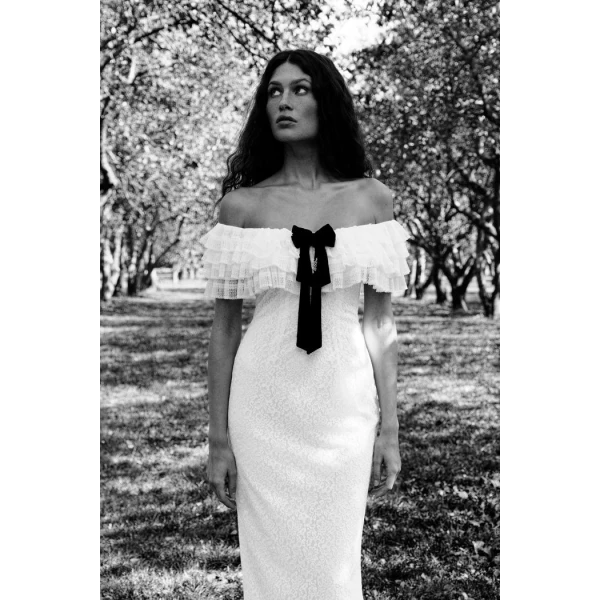 Rasario Lace midi dress with a velvet bow in White, view 4