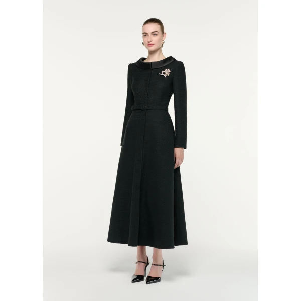 Roland Mouret Boucle Coat With Flower Brooch in Black, view 2