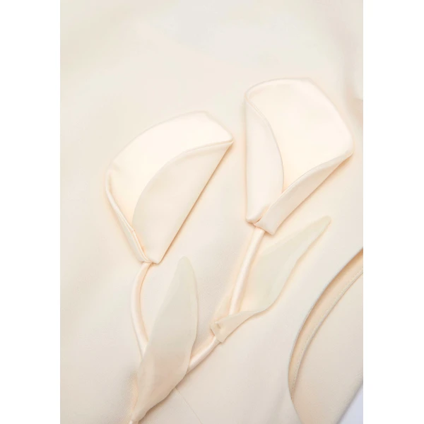 Roland Mouret Flower Embroidery Crepe Midi Dress in Cream, view 5
