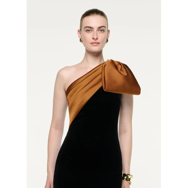 Roland Mouret Satin Bow One Shoulder Velvet Gown in Black and Amber, view 4