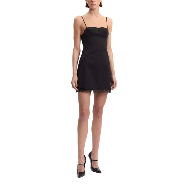 16 Arlington Dresses
