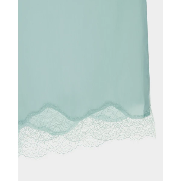 16 Arlington Pale Green shorts