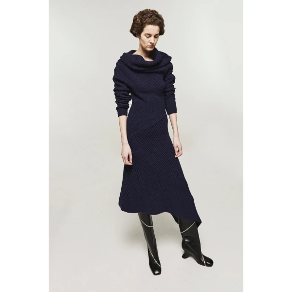 Navy dress