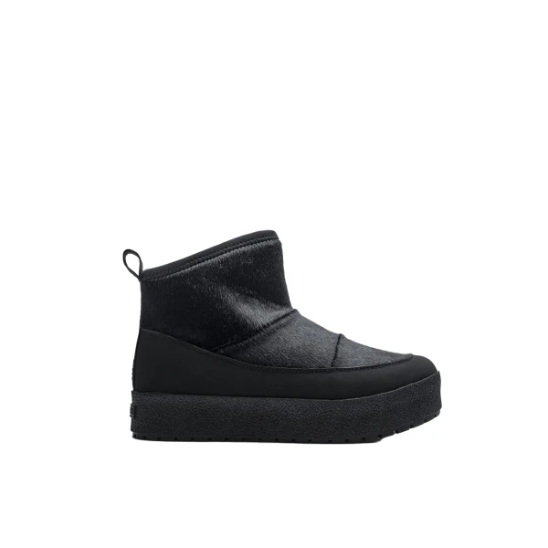 Bormio in Black Boots