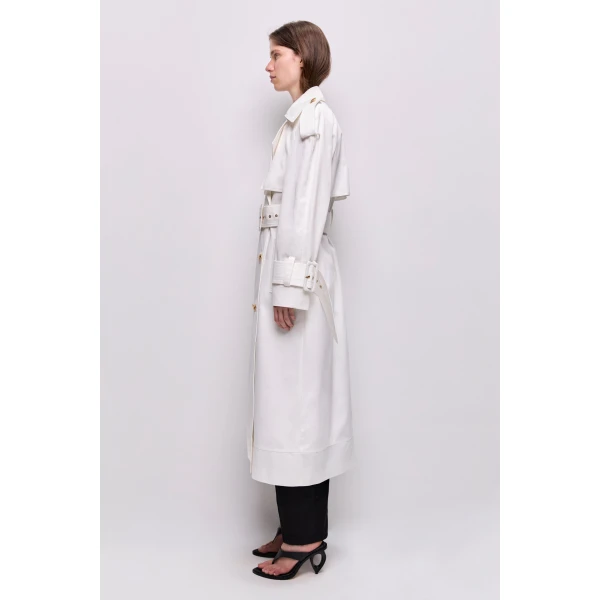 Aje Anders Trench