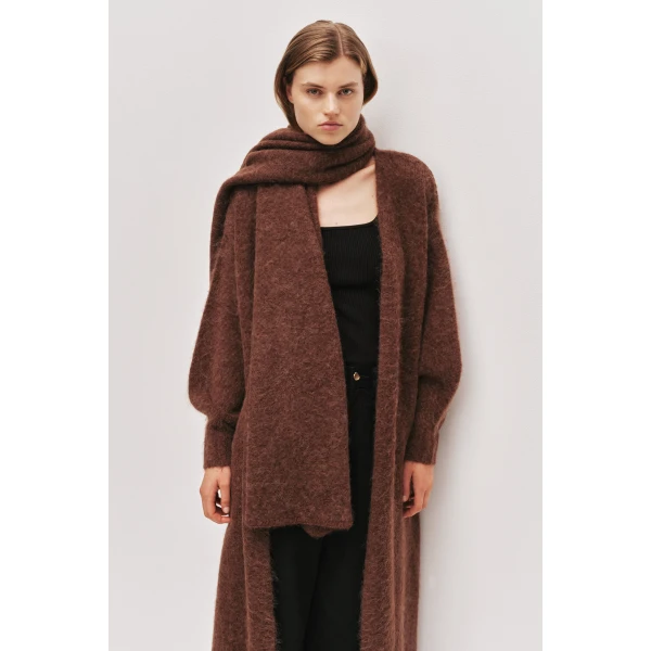 Dark Chocolate knitwear
