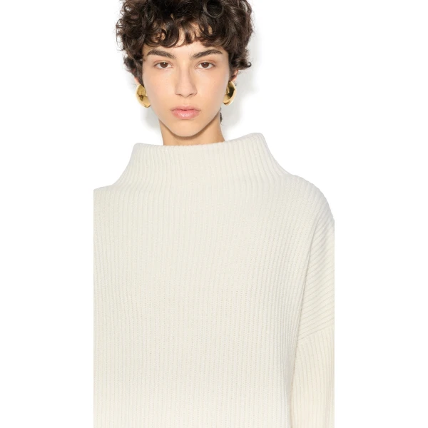 Alaia natural white