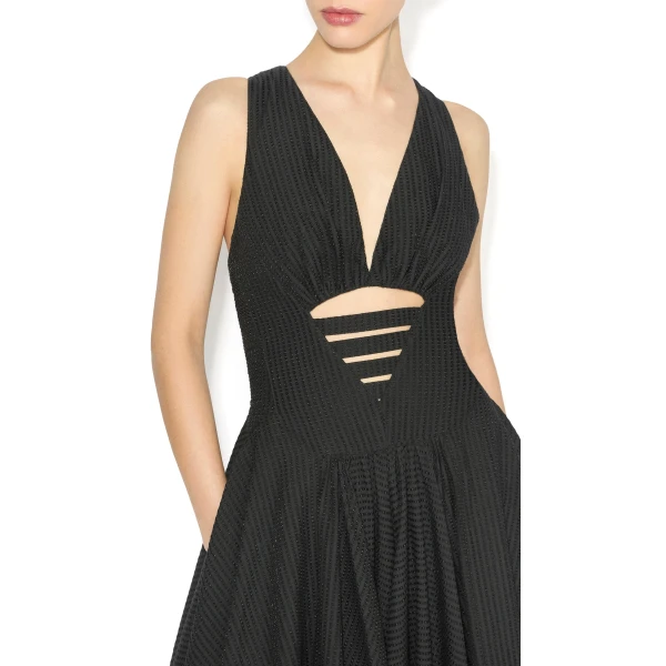 Alaia black