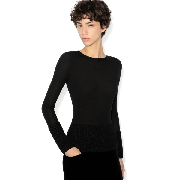Alaia black