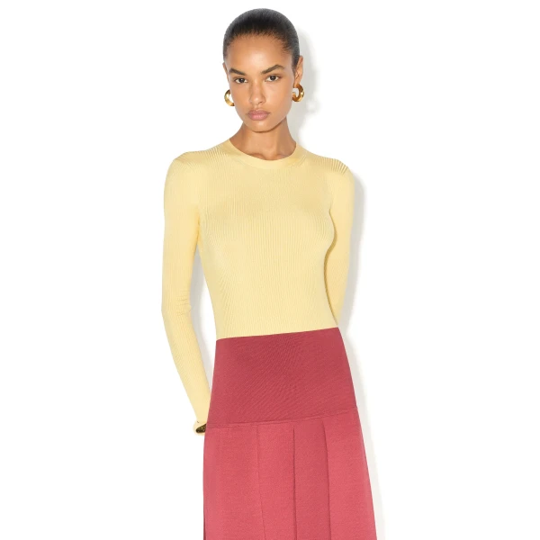 Alaia pale yellow