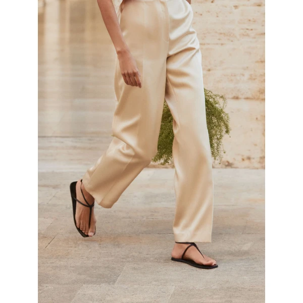 ATP Atelier Alassio in Black Flat Sandals Black