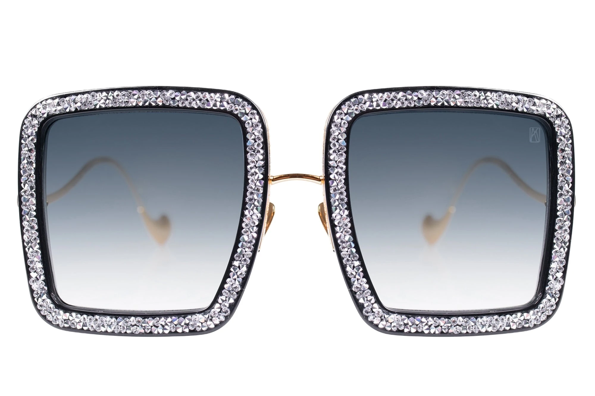 Beaming Sky Sunglasses in Black Ice