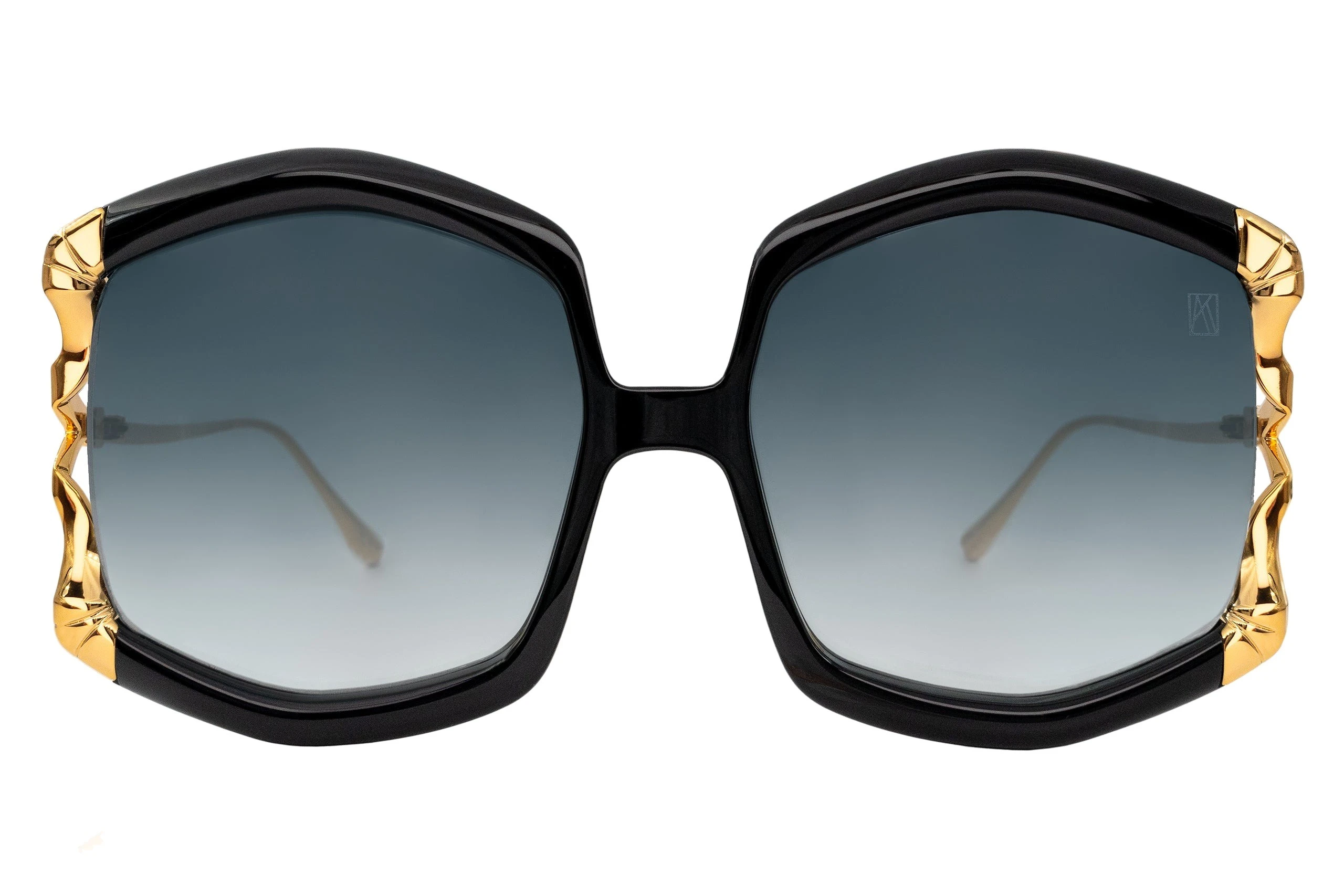 La Vie en Rose Sunglasses in Black