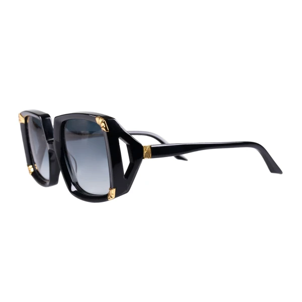 Strawberry Moon Sunglasses in Black - Image 2