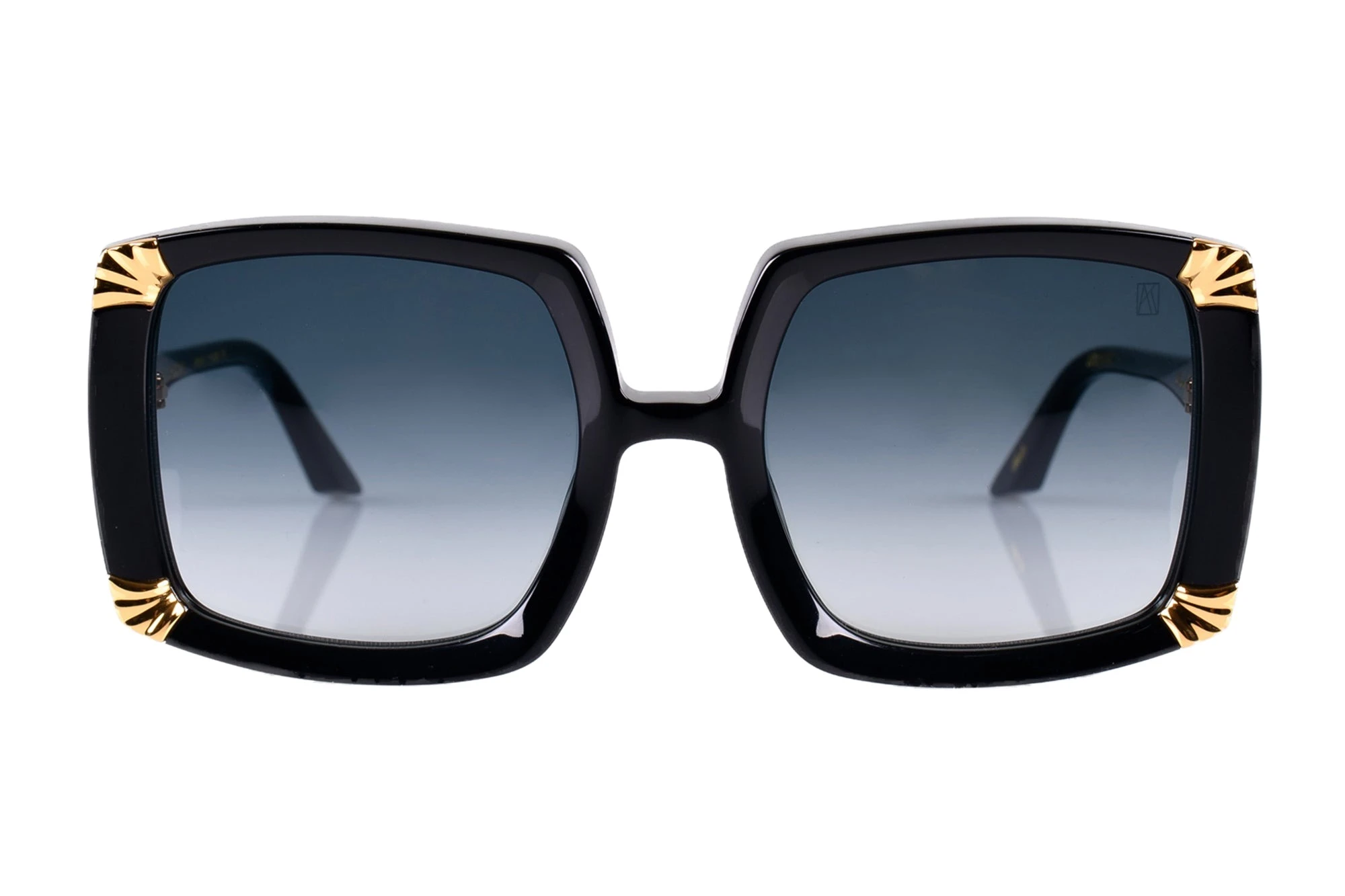 Strawberry Moon Sunglasses in Black