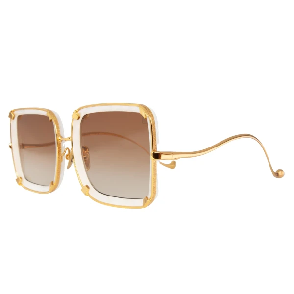 White Moon Sunglasses in Pearl - Image 2