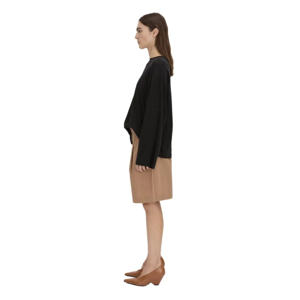 Camilla and Marc Dakota Relaxed Long Sleeve Top in Black