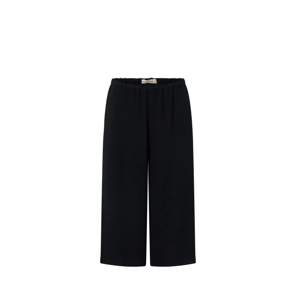 Darien Culotte in Black