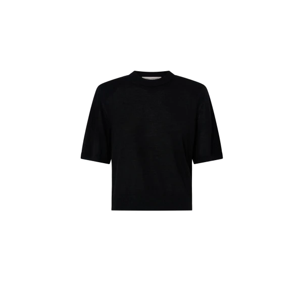 Leona Knit T-Shirt in Black