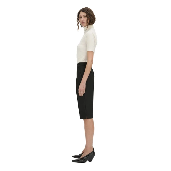 Camilla and Marc Mackinley Capri Pant in Black