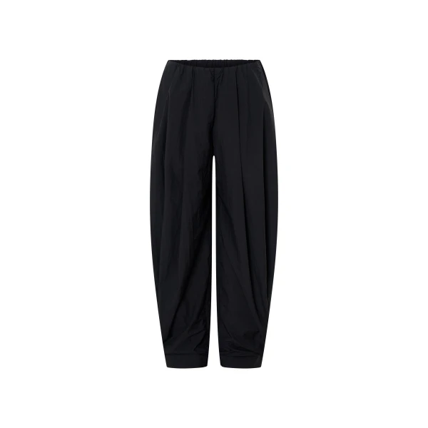 Camilla and Marc Rhia Balloon Leg Pant in Black | Pants | Luxury Shoes 