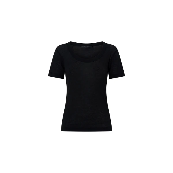 Camilla and Marc Siona Light Weight Fitted Tee in Black | Tops | Luxury Shoes 