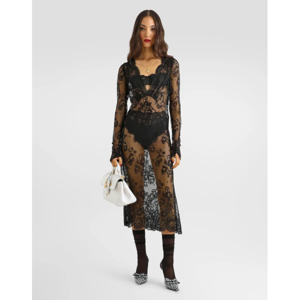 Chantilly lace dress - Image 2