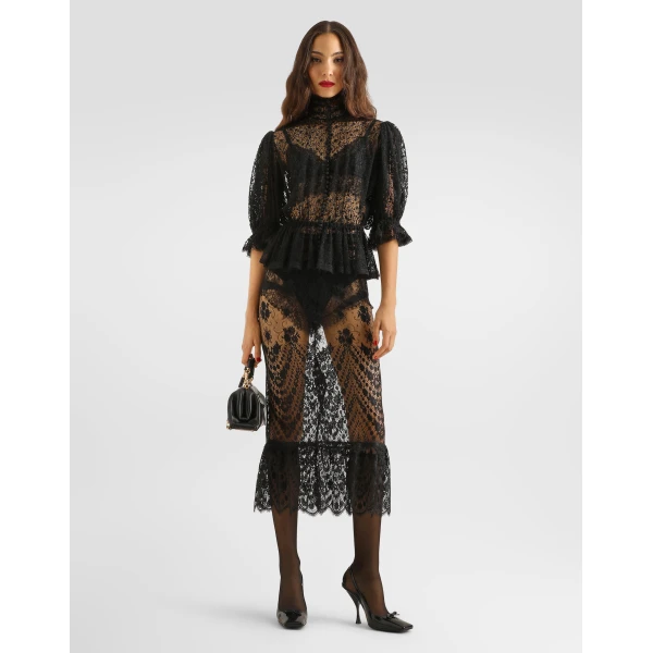 Chantilly lace skirt - Image 2