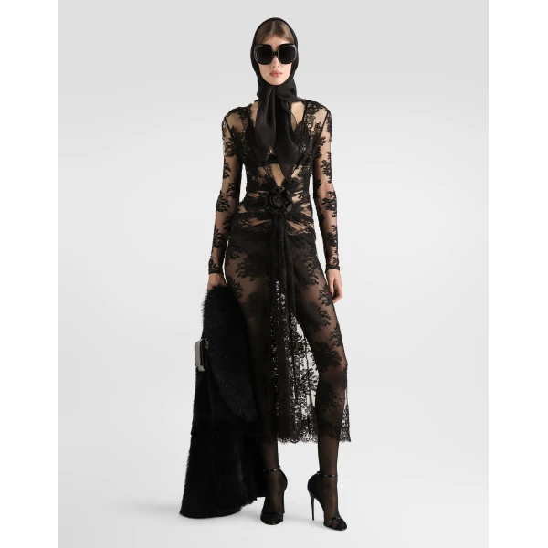Lace dress with bow - Image 2