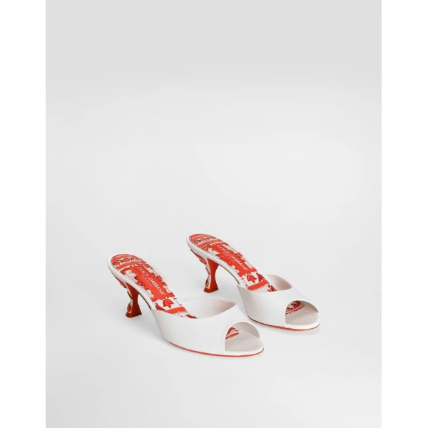 Mules in patent leather - Image 2