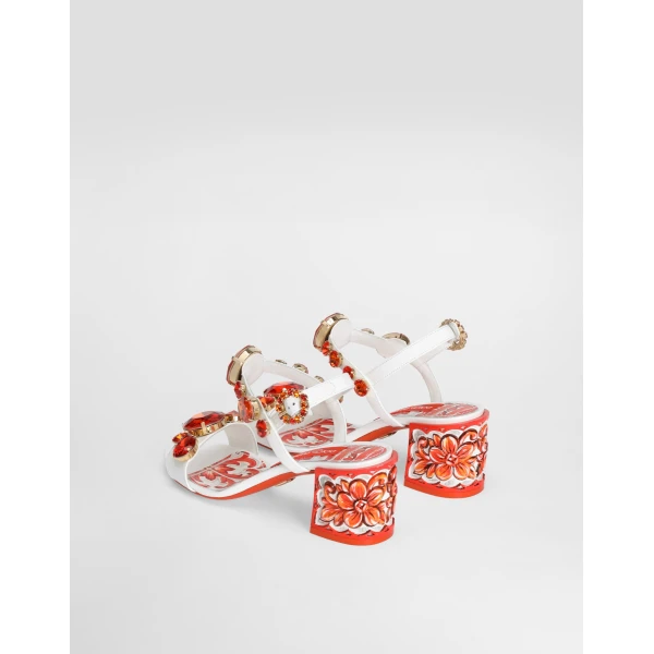 Patent leather sandals with embroidery - Image 3