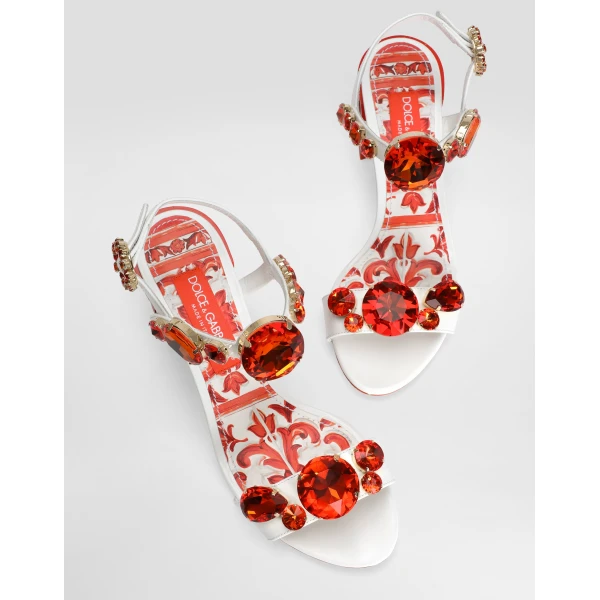 Patent leather sandals with embroidery - Image 6