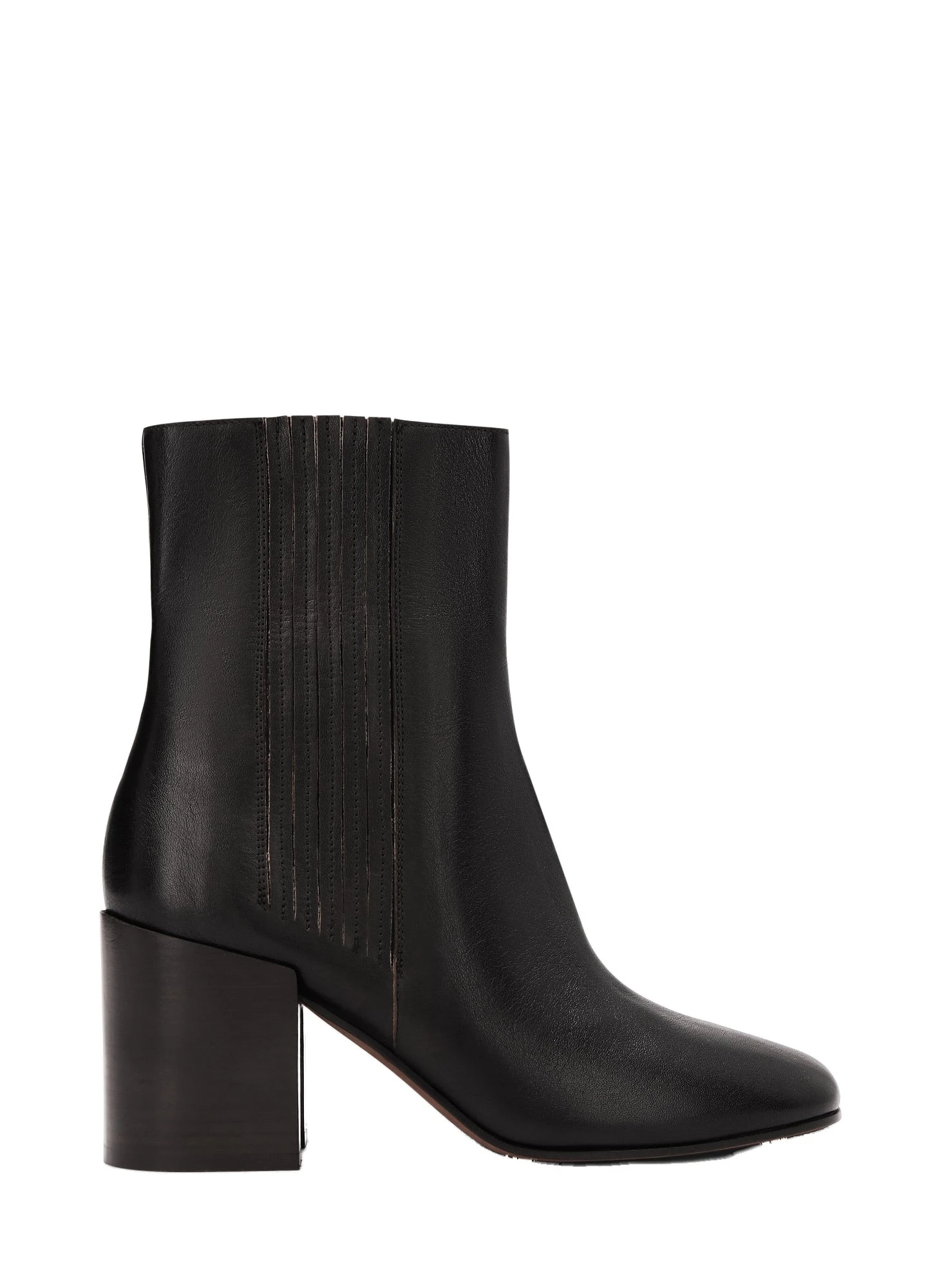 Dries Van Noten Heeled leather Chelsea boots in Black | Heels | Luxury Shoes Dries Van Noten Heeled leather Chelsea boots in Black