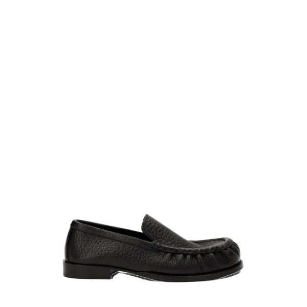 Leather loafers in Black